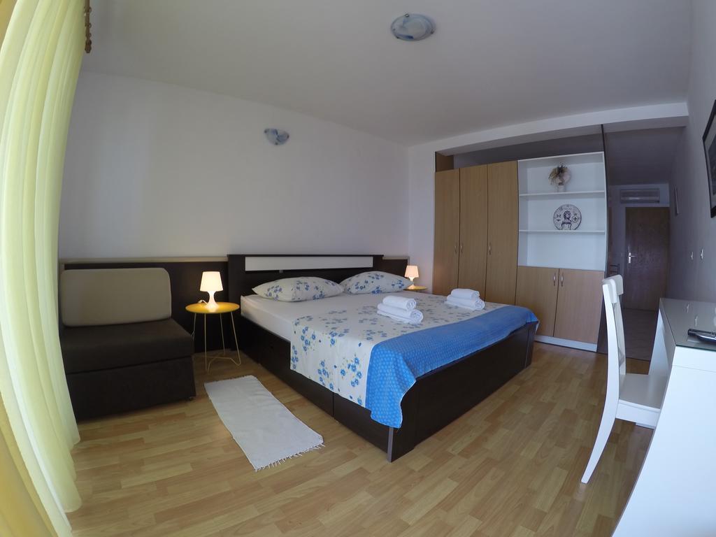 Guest House Stipe Brela Buitenkant foto
